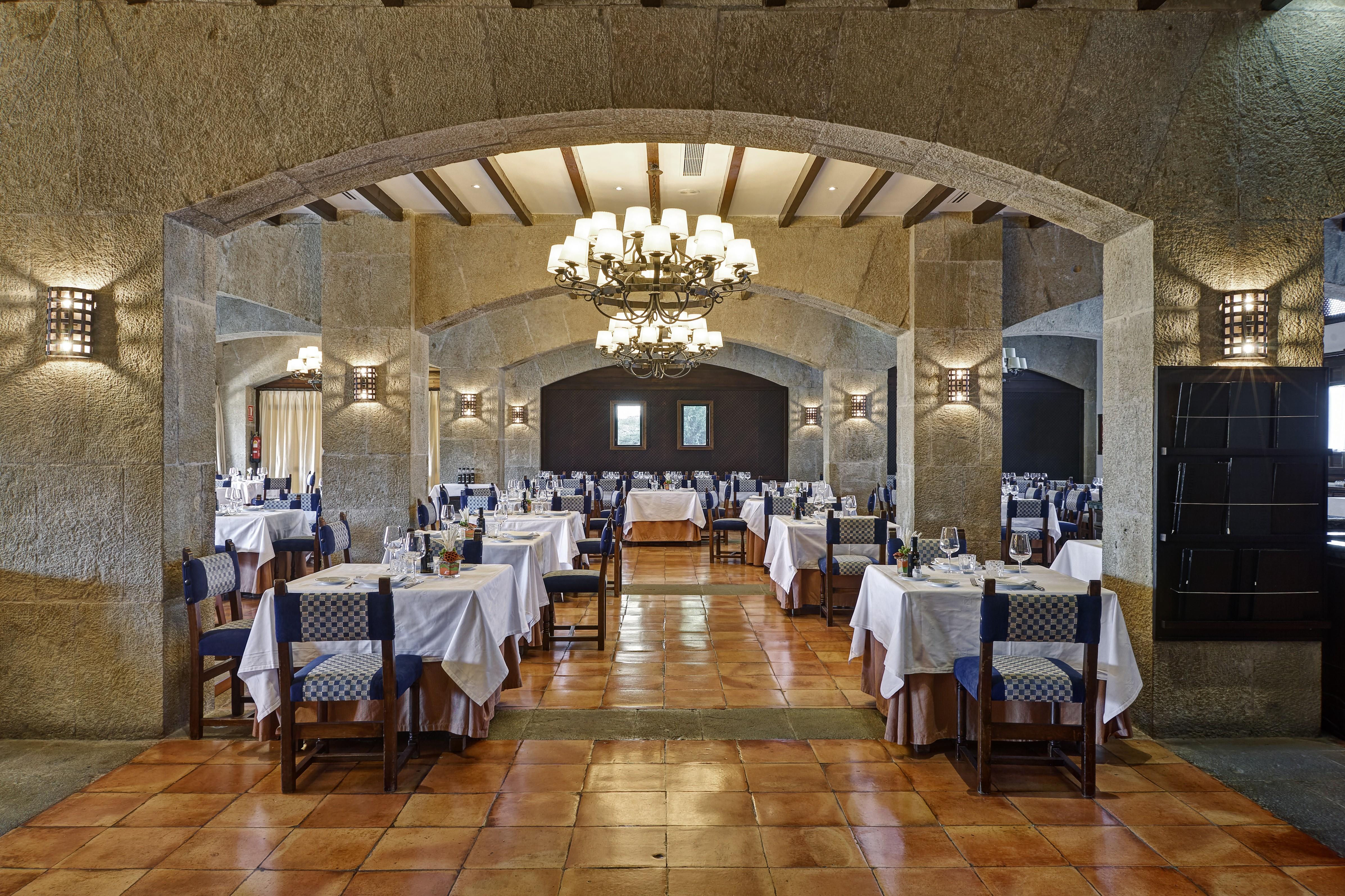 Parador De Sos del Rey Católico Eksteriør bilde