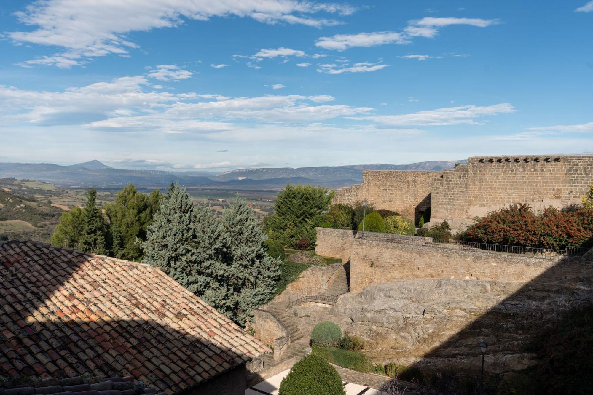 Parador De Sos del Rey Católico Eksteriør bilde