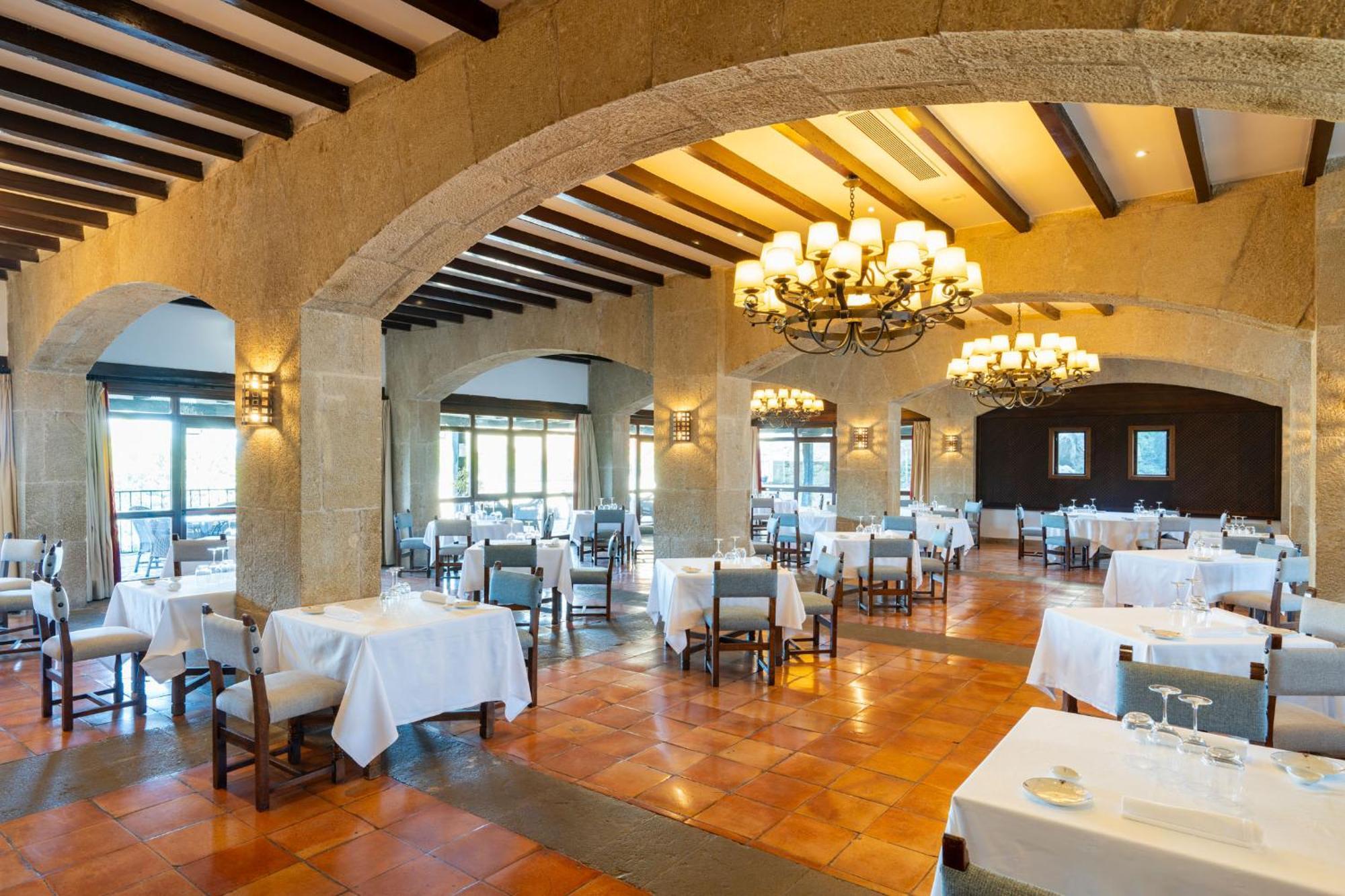 Parador De Sos del Rey Católico Eksteriør bilde